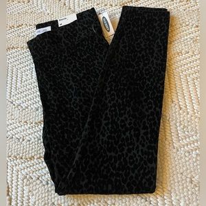 NWT high rise leggings